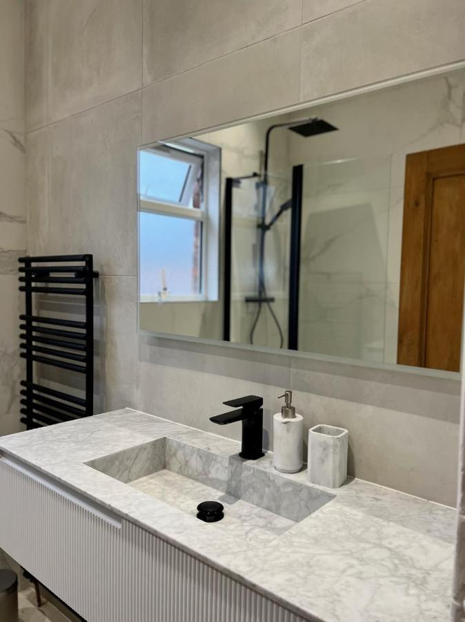 Fayhomes West Midlands Luxury Late 1800 Property Γουόλσολ Εξωτερικό φωτογραφία